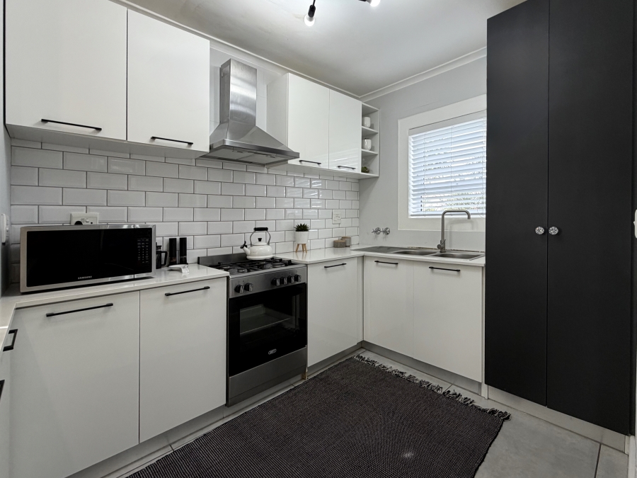 4 Bedroom Property for Sale in Jagtershof Western Cape